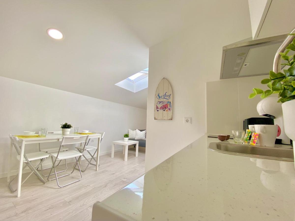 Brighthouse - Modern Apartments Nazare Bagian luar foto